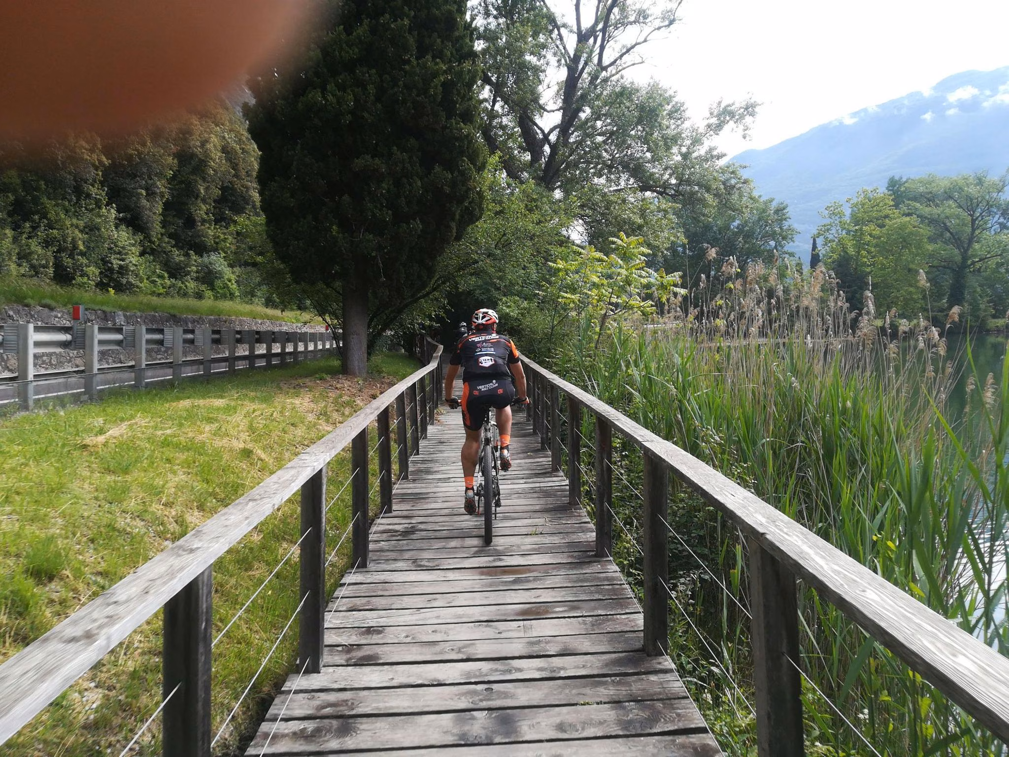 Giro del Lago di Molveno con rientro Panoramico Gravel Mtb eMtb eMtb Fully+RangeExtender  foto 2
